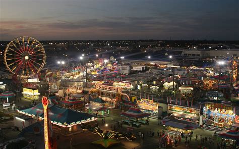 Wpb fair - The South Florida Fair is celebrating its 112th edition by going under the sea. From Jan. 12 to 28 at the South Florida Fairgrounds in West Palm Beach, visitors can “Dive Into The Fun” (this ...